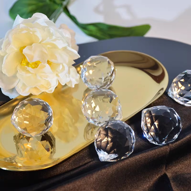 Crystal Ball Prism Sun Catcher - Crystal Ball Decor 评论和价格