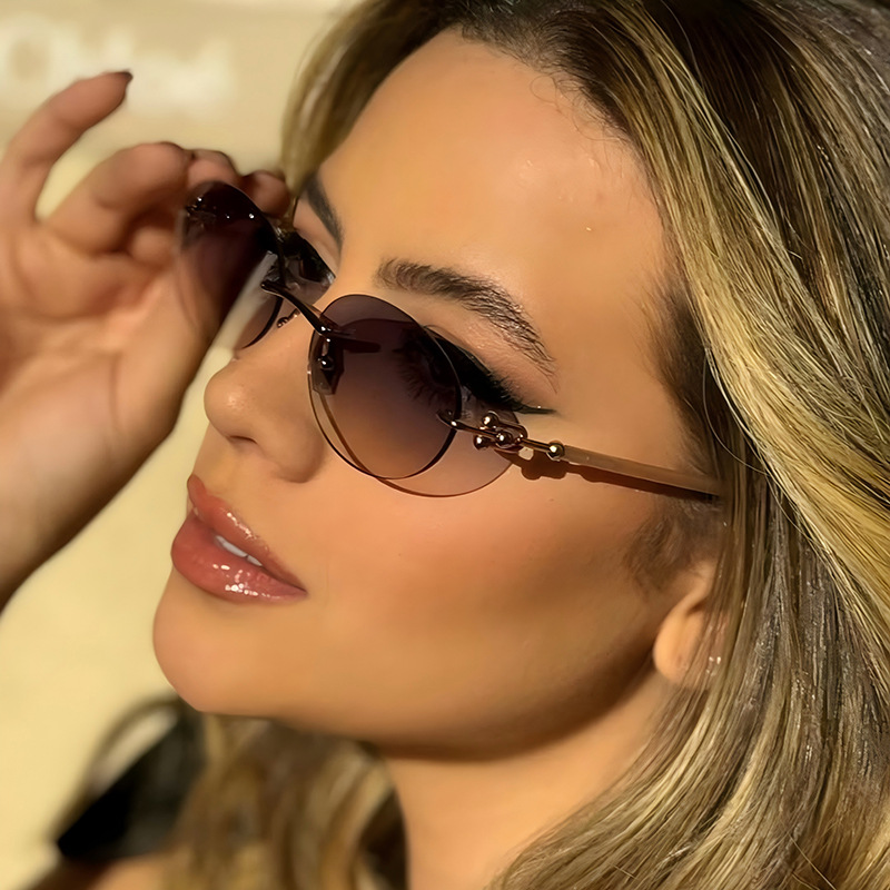 New Metal Frameless Oval Woman - Luxury Lifestyle Store 评论和价格