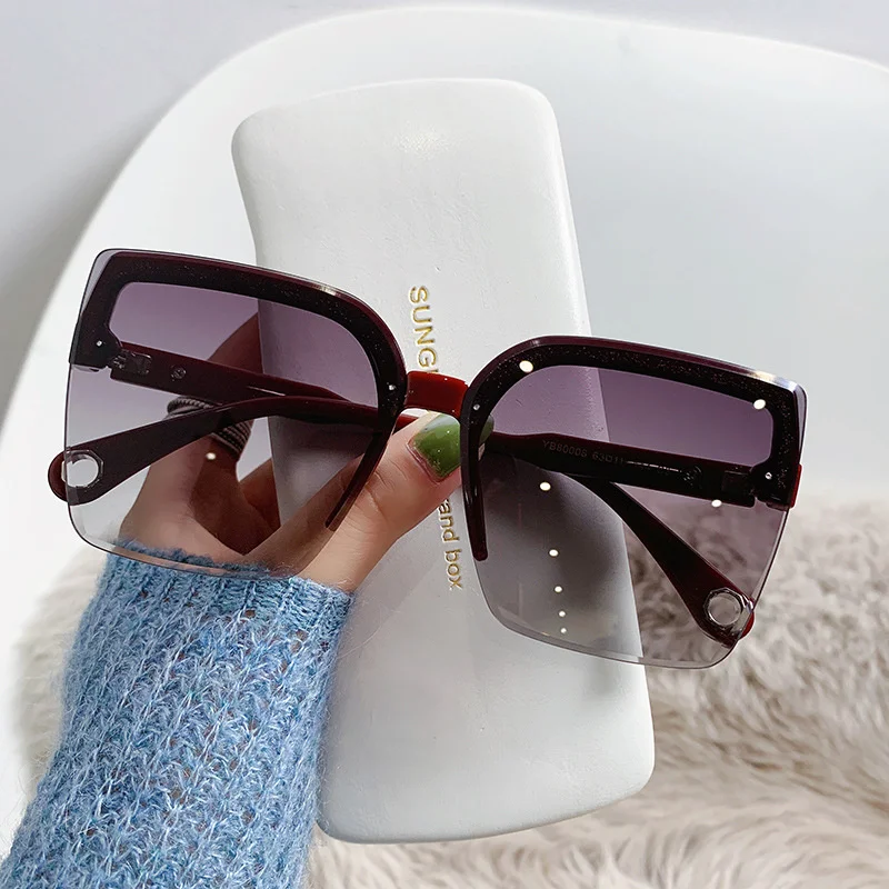 Oversized Sunglasses Man Woman - Luxury Lifestyle Store 评论和价格