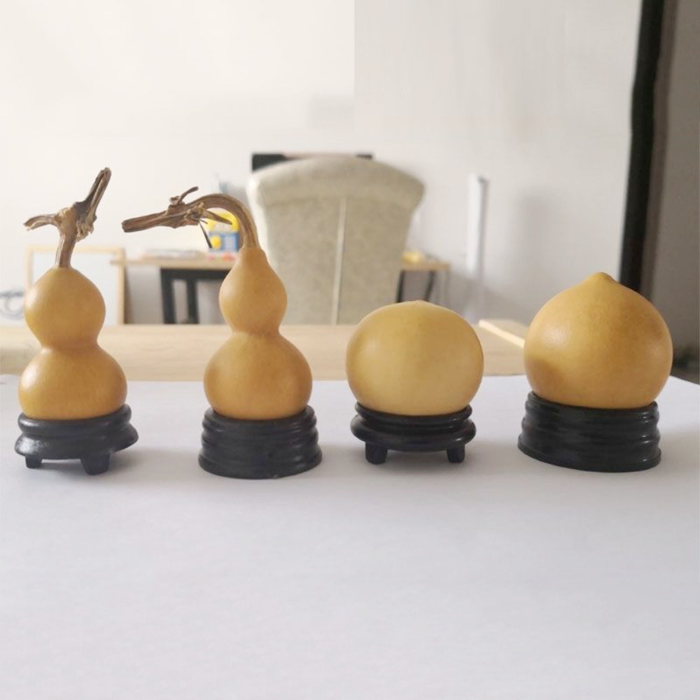 Miniature For Soccer Volley Ba - Crystal Ball Decor 评论和价格