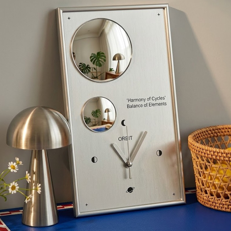 Magnetic Attraction Wall Clock - Luxury Lifestyle Photography 评论和价格