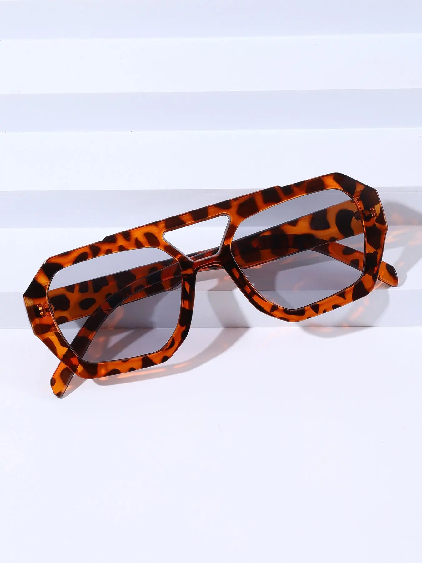 Fashion Vintage Square Irregul - Luxury Lifestyle Store 评论和价格
