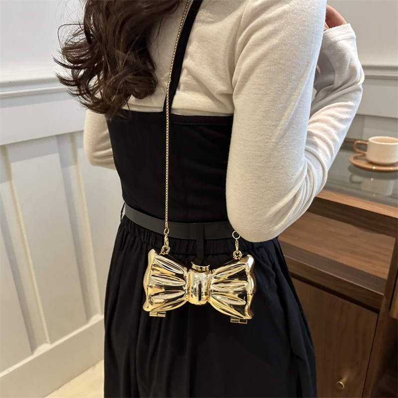 Luxury Fashion Metal Mini Hand - Luxury Lifestyle Store 评论和价格